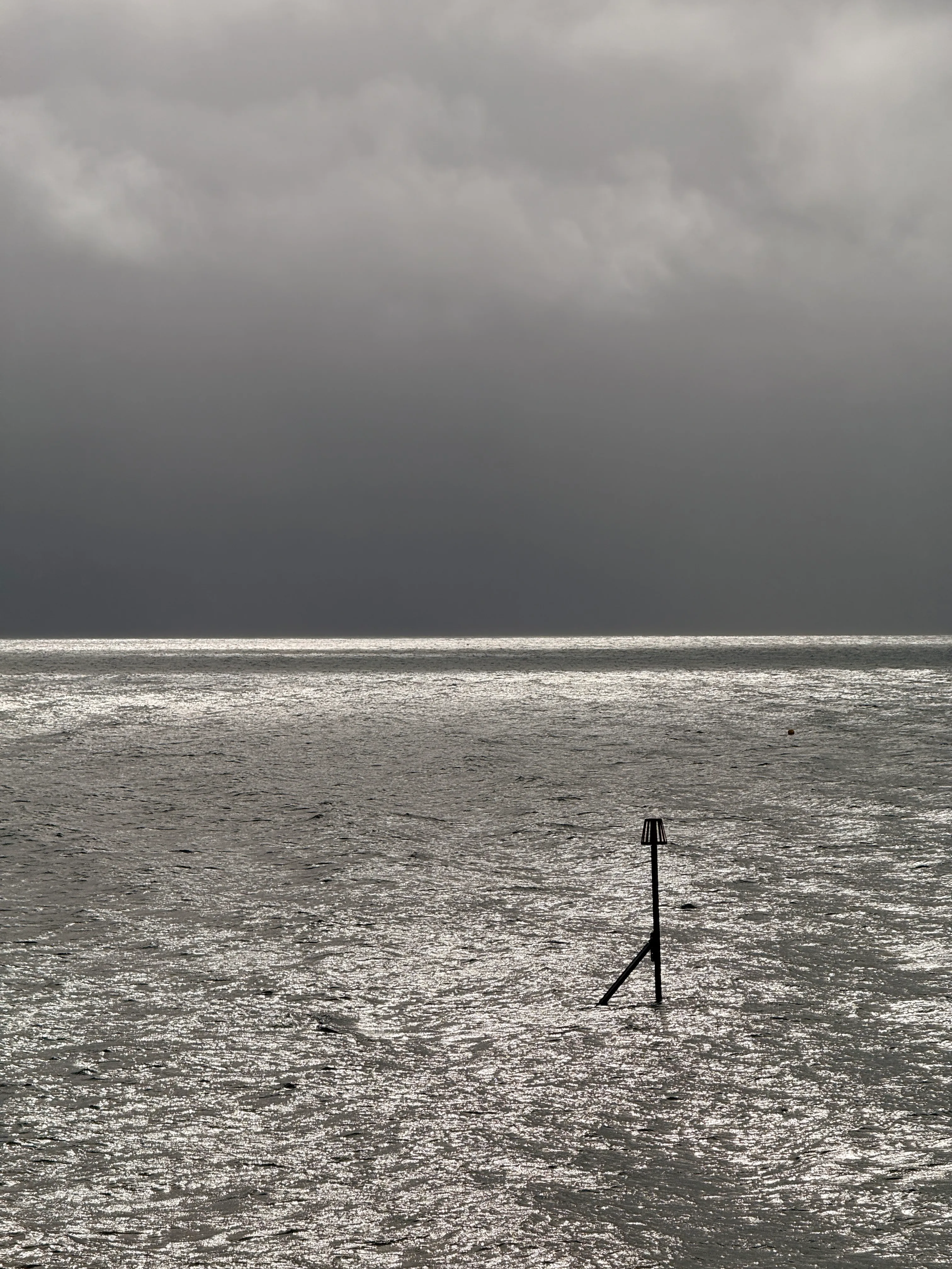 Sea at 08:00, 3 Jun 2026