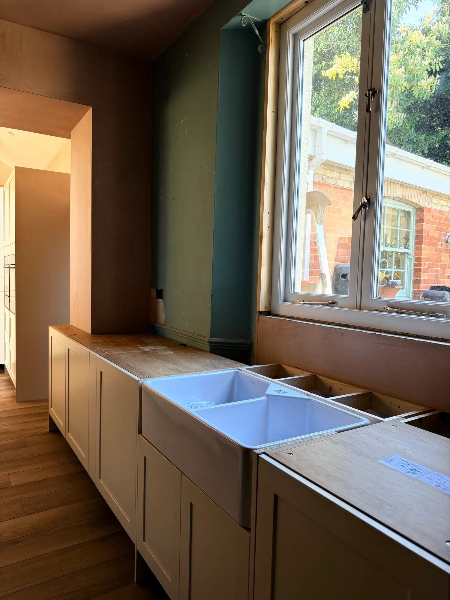 The builders were back today doing some of the stuff they didn’t get to before the fitting — photo 3 of 4.