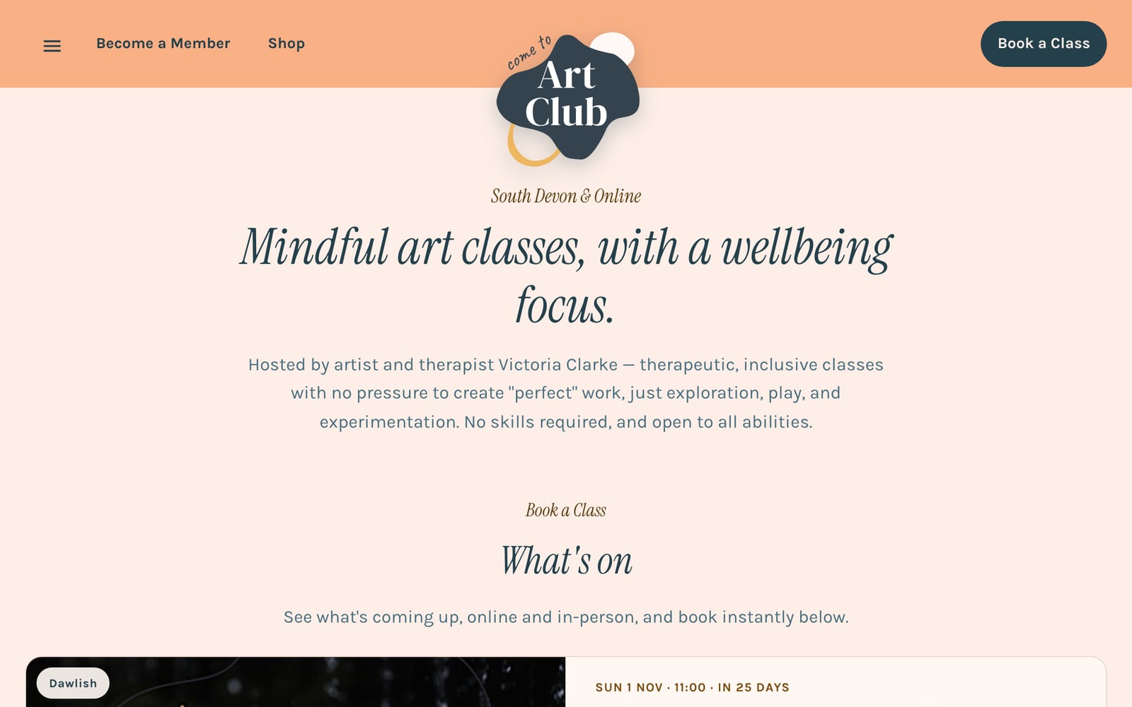The Come to Art Club homepage on a peach background, listing upcoming classes.